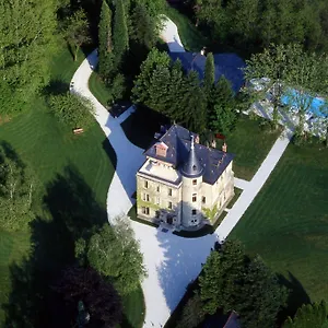 Hob De La Tour Du Puits Hotel